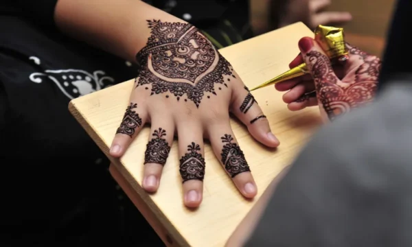 Henna Course