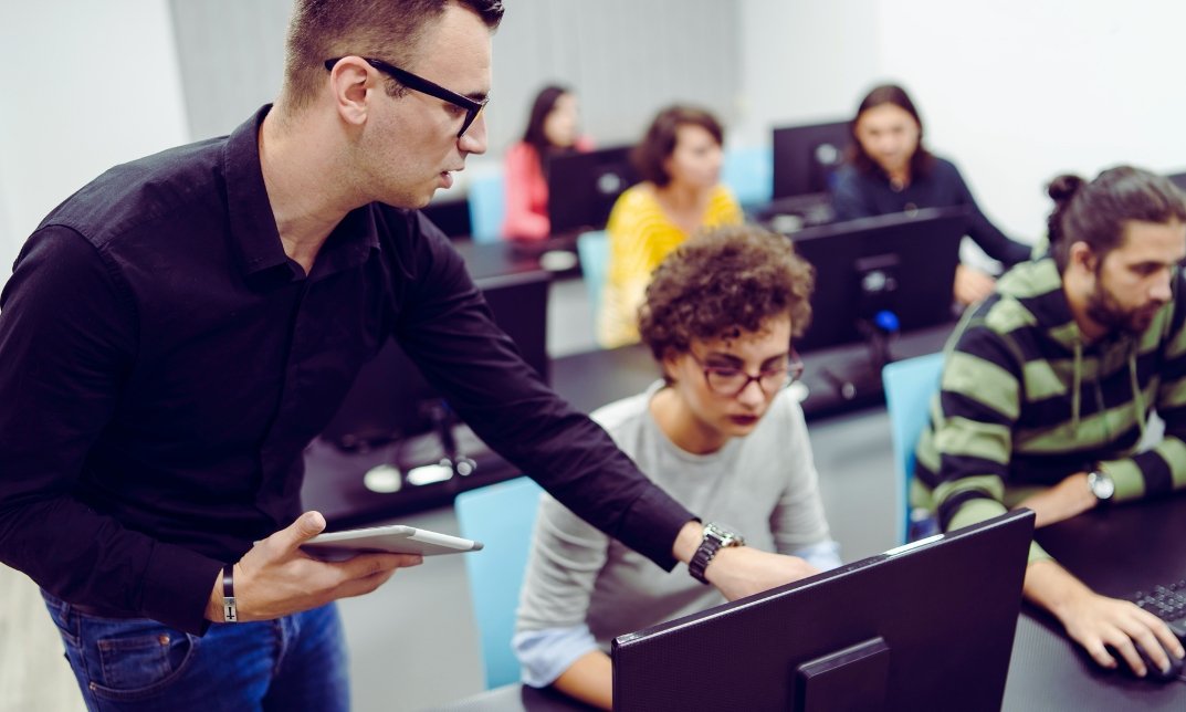 Become a SEN Teaching Assistant