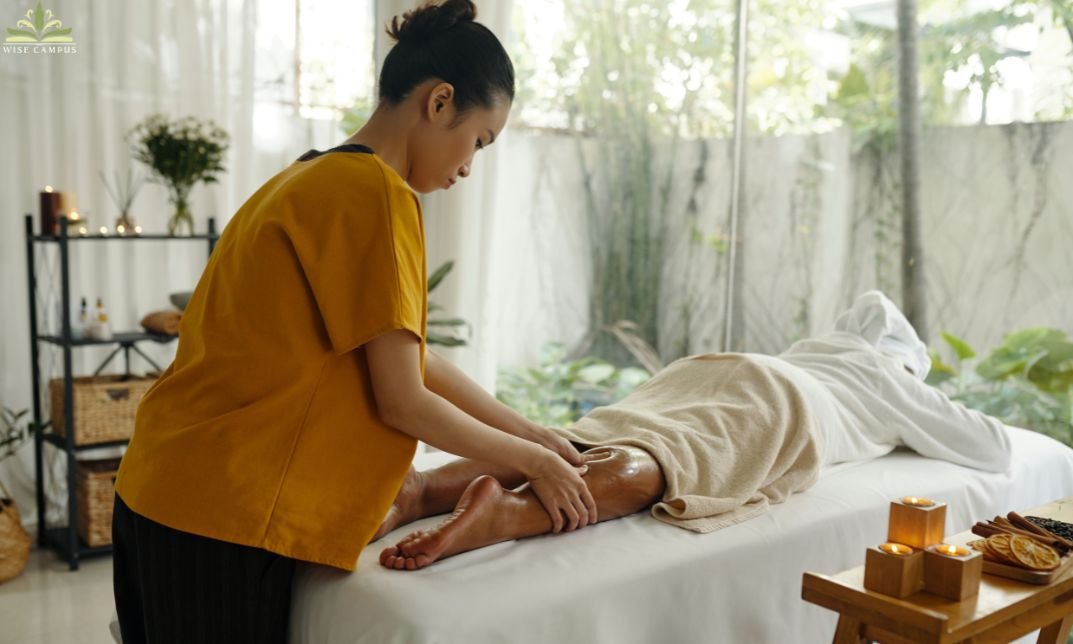 what is a traditional thai massage