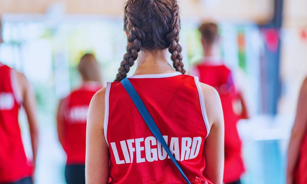 How Much Do Lifeguard Jobs Pay in the UK