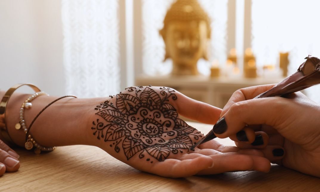 How to Choose Safe Henna Brands