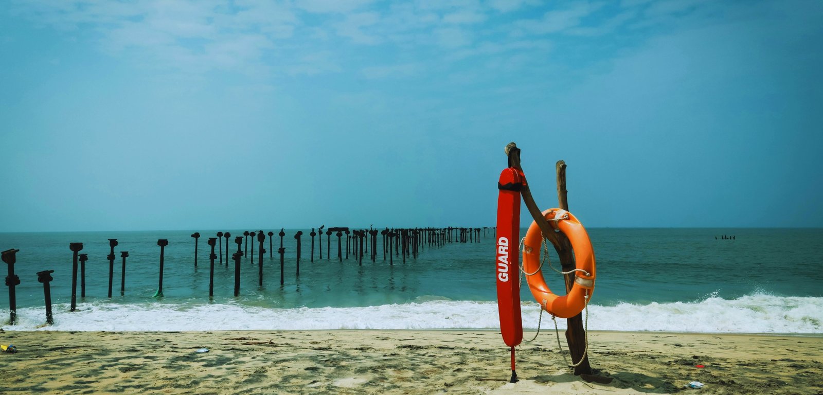 Why Does Pay for Lifeguard Work Change in London?
