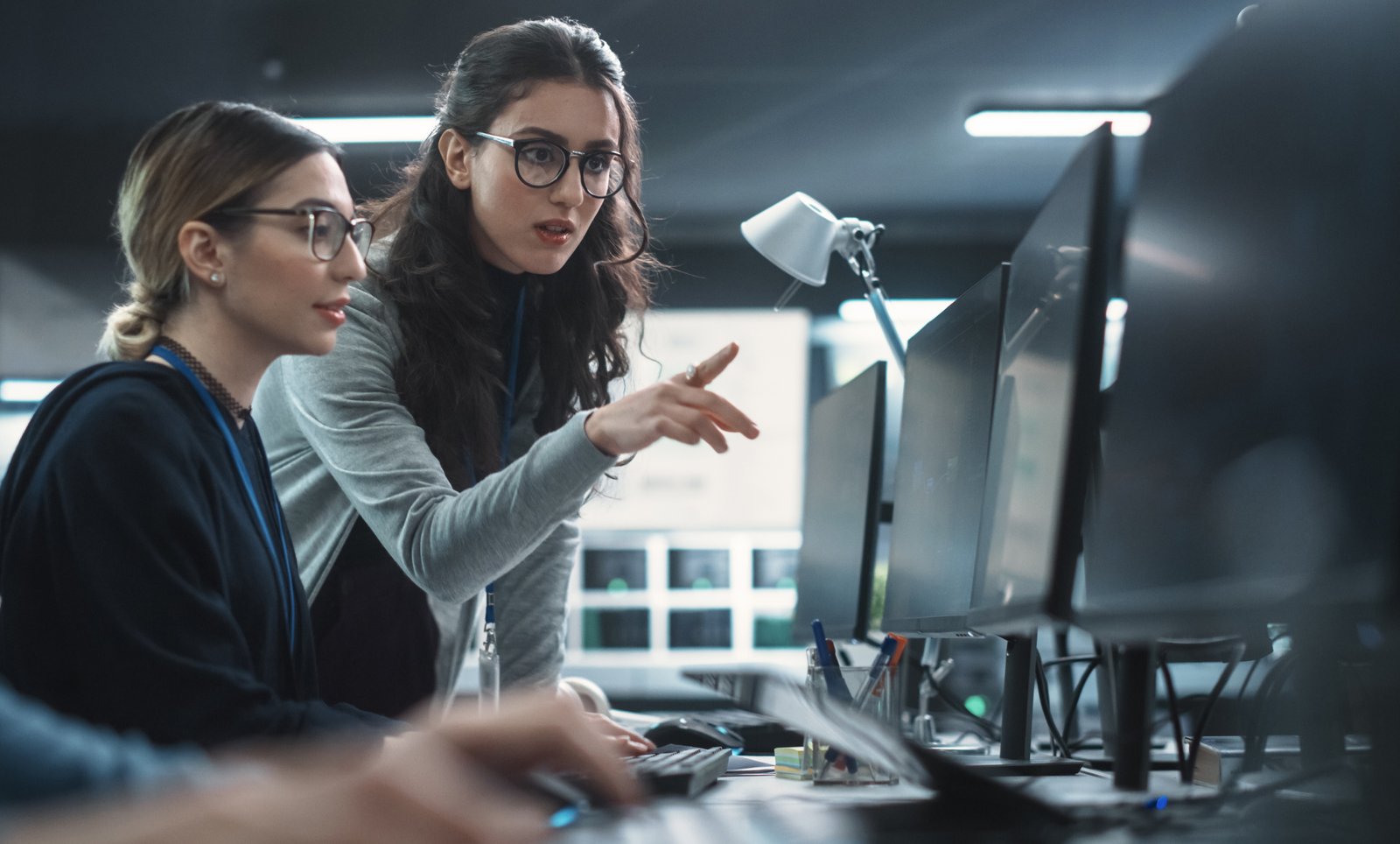 How to Become a Project Manager UK Without Experience