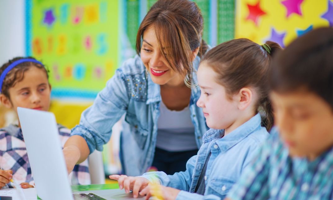 How to Become a Teaching Assistant Without Experience