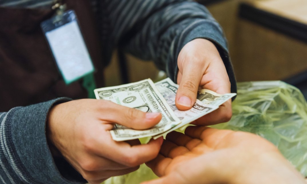 What is the TA pay scale in the UK