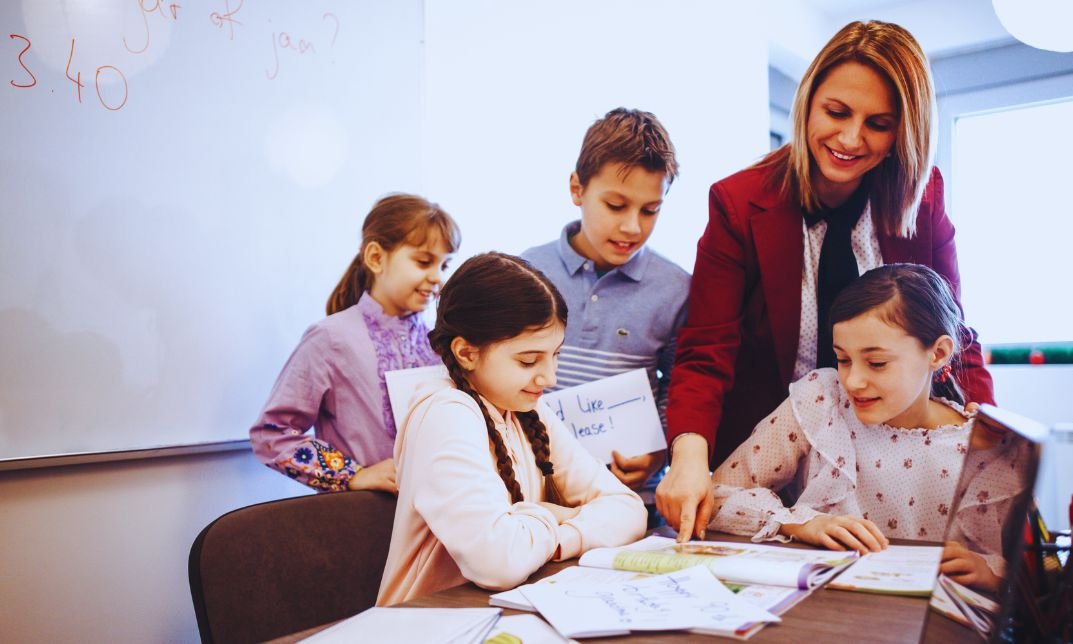 do you need qualifications to be a teaching assistant