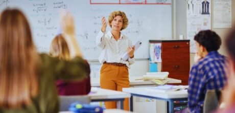Do Teaching Assistants Get Paid in the Holidays? UK guide (2025)