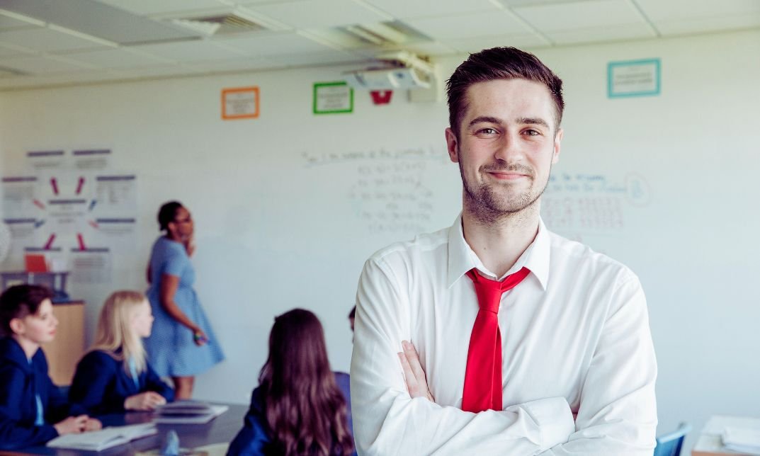 can you be a teaching assistant with no qualifications