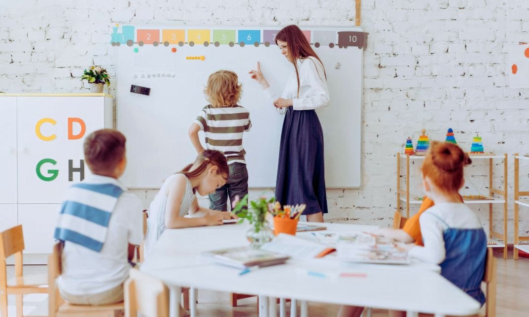 how to become a teaching assistant with no experience